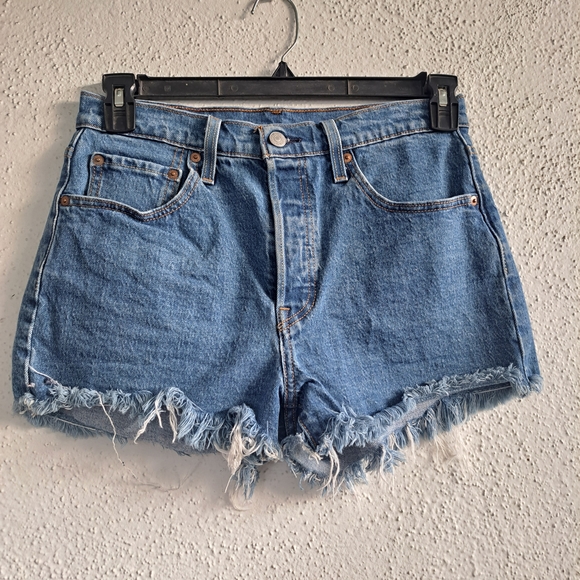 Levi's Pants - 😃LEVIS 501 DENIM JEANS